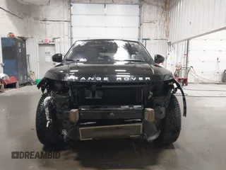 2017 Land Rover Range Rover Evoque HSE with VIN SALVR2BG7HH233431, listed as a IAAI auction lot 41992085 with 81,118 mi miles. Bid and sale history available at carsss.com. Image 13.