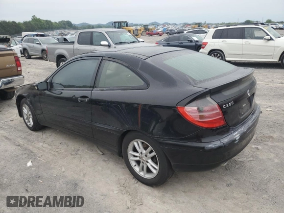 2002 Mercedes-Benz C 230/260/280/320 with VIN WDBRN47J62A348203, listed as a Copart auction lot 54551994 with 196,997 mi miles and Salvage Title. Bid and sale history available at DreamBid. Image 2.