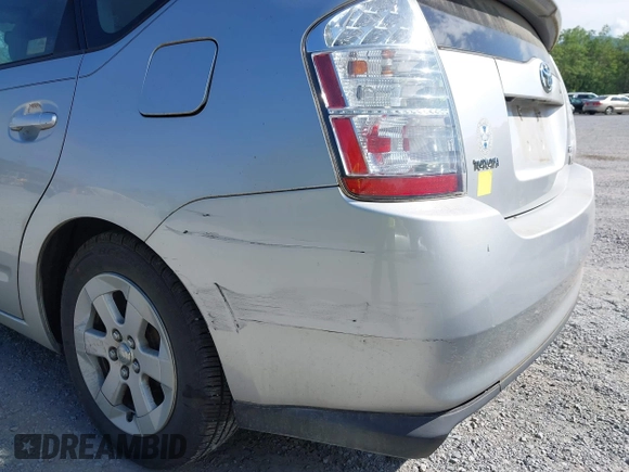 2007 Toyota Prius with VIN JTDKB20U777634652, listed as a IAAI auction lot 42182657 with 200,657 mi miles and . Bid and sale history available at DreamBid. Image 13.