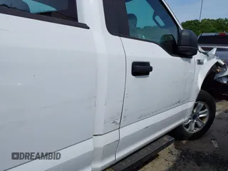 2020 Ford F-150 XL z VIN 1FTMF1CB0LKD63815, wystawiony jako IAAI lot #41719059 z przebiegiem 33 021 mil mil oraz . Historia ofert i sprzedaży dostępna na DreamBid. Obrazek 20.