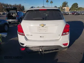 2018 Chevrolet Trax LT with VIN KL7CJPSB3JB632236, listed as a IAAI auction lot 41378639 with 92,065 mi miles. Bid and sale history available at carsss.com. Image 16.