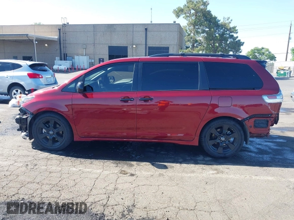 2020 Toyota Sienna SE with VIN 5TDXZ3DC8LS053685, listed as a IAAI auction lot 42304380 with 40,812 mi miles and . Bid and sale history available at DreamBid. Image 15.