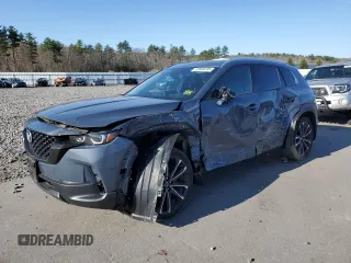 2024 Mazda CX-50 S Premium Plus z VIN 7MMVABEM2RN202820, wystawiony jako Copart lot #53899295 z przebiegiem 30 289 mil mil oraz Szkoda całkowita • Salvage title. Historia ofert i sprzedaży dostępna na DreamBid. Obrazek 1.