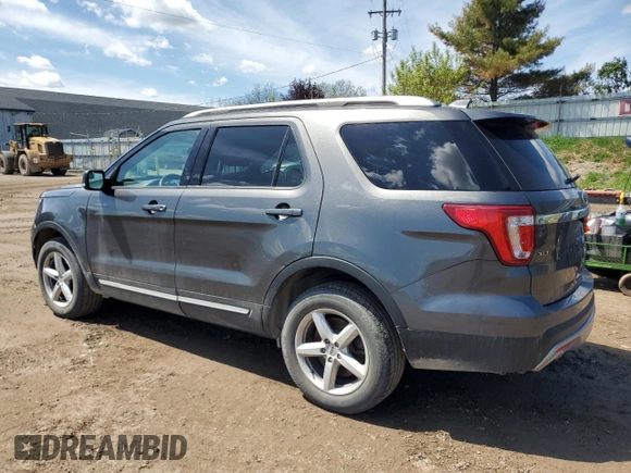 2017 Ford Explorer XLT with VIN 1FM5K8D89HGA68486, listed as a Copart auction lot 48951465 with 133,578 mi miles and Clean Title. Bid and sale history available at DreamBid. Image 2.