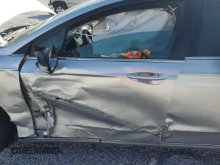 2016 Ford Fusion SE with VIN 3FA6P0H73GR126196, listed as a Copart auction lot 51950475 with 131,631 mi miles and Salvage Title. Bid and sale history available at DreamBid. Image 7.