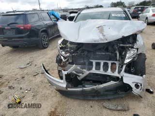 2011 Jeep Compass Limited with VIN 1J4NF5FB6BD182058, listed as a Copart auction lot 42947865 with 186,164 mi miles and Salvage Title. Bid and sale history available at carsss.com. Image 5.