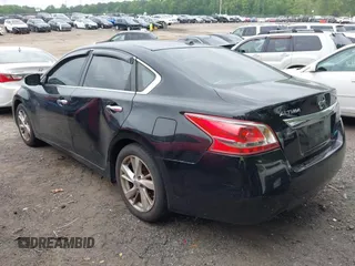 2013 Nissan Altima S with VIN 1N4AL3AP8DC105680, listed as a IAAI auction lot 42119674 with 248,222 mi miles and . Bid and sale history available at DreamBid. Image 3.