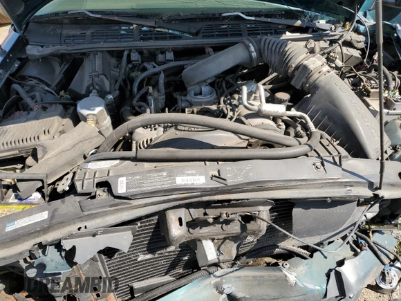 1996 GMC Jimmy SL with VIN 1GKCS13W0T2553905, listed as a Copart auction lot 71007674 with 169,513 mi miles and Salvage Title. Bid and sale history available at carsss.com. Image 11.