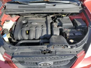 2007 Kia Rondo LX Base with VIN KNAFG525X77087917, listed as a Copart auction lot 89149155 with 126,314 mi miles and Non Repairable. Bid and sale history available at carsss.com. Image 12.