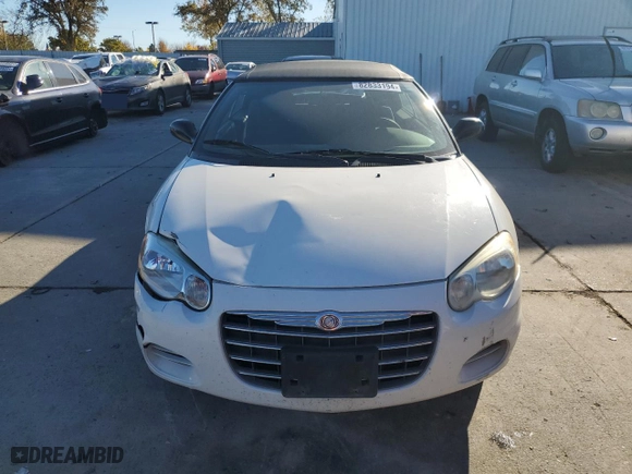 2004 Chrysler Sebring LX with VIN 1C3EL45X74N327583, listed as a Copart auction lot 82833194 with 114,804 mi miles and Salvage Title. Bid and sale history available at carsss.com. Image 5.