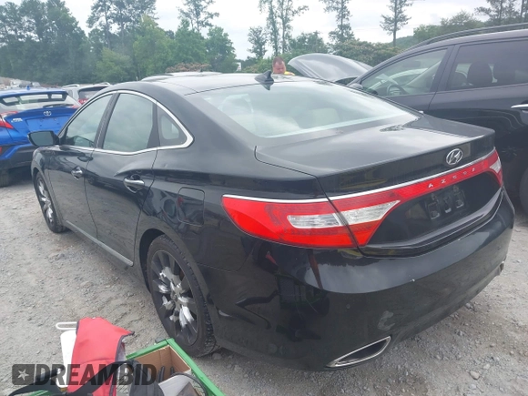 2013 Hyundai Azera with VIN KMHFH4JG4DA243182, listed as a IAAI auction lot 42403300 with 237,975 mi miles and . Bid and sale history available at DreamBid. Image 3.