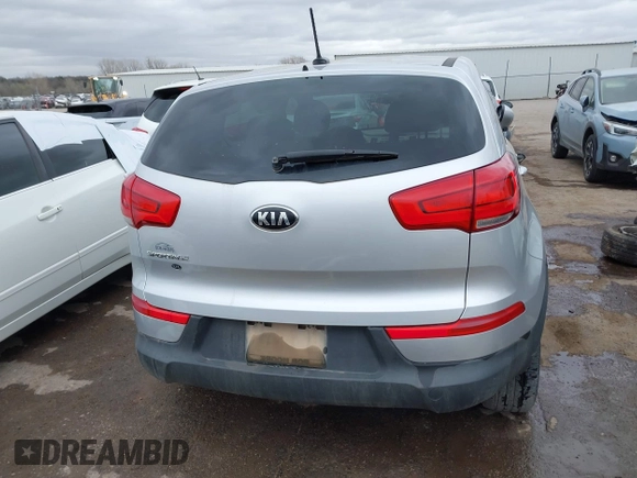 2015 Kia Sportage LX with VIN KNDPB3ACXF7727178, listed as a IAAI auction lot 41833374 with 189,297 mi miles and . Bid and sale history available at carsss.com. Image 17.