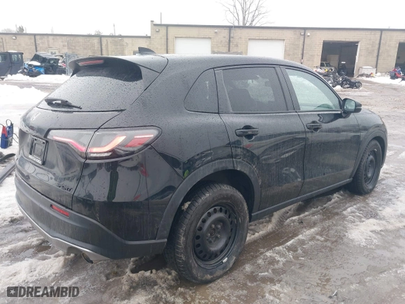 2023 Honda HR-V Sport with VIN 3CZRZ2H59PM712307, listed as a IAAI auction lot 41655965 with 17,944 mi miles. Bid and sale history available at carsss.com. Image 4.