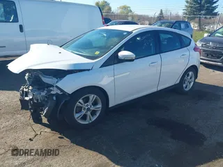 2014 Ford Focus SE with VIN 1FADP3K24EL411720, listed as a IAAI auction lot 40816752 with 102,089 mi miles. Bid and sale history available at carsss.com. Image 17.