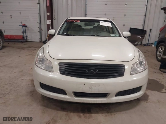 2008 Infiniti G35 Sedan x with VIN JNKBV61F38M277177, listed as a IAAI auction lot 41477402 with 104,071 mi miles. Bid and sale history available at carsss.com. Image 12.