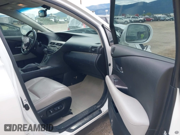 2015 Lexus RX 350 z VIN 2T2BK1BA5FC300819, wystawiony jako IAAI lot #42272709 z przebiegiem 117 815 mil mil oraz . Historia ofert i sprzedaży dostępna na DreamBid. Obrazek 5.