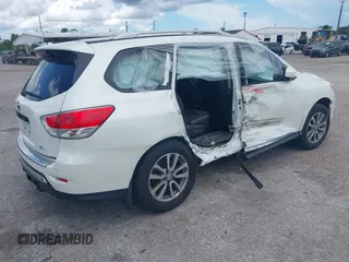 2015 Nissan Pathfinder SV with VIN 5N1AR2MN0FC707145, listed as a IAAI auction lot 41697576 with 104,252 mi miles and . Bid and sale history available at DreamBid. Image 4.