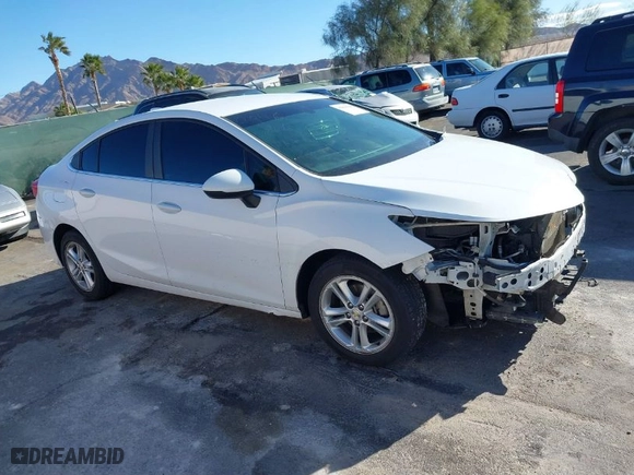 2018 Chevrolet Cruze LT with VIN 1G1BE5SMXJ7103967, listed as a IAAI auction lot 41816394 with 107,369 mi miles. Bid and sale history available at carsss.com. Image 19.