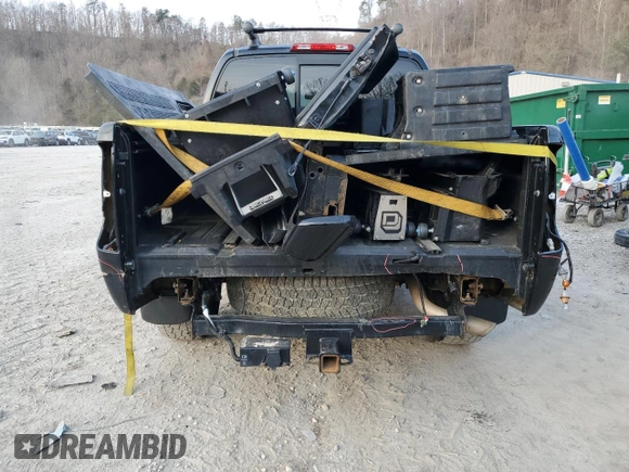 2019 Nissan Frontier Pro-4X with VIN 1N6AD0EV3KN705326, listed as a Copart auction lot 48656925 with 70,904 mi miles and Salvage title. Bid and sale history available at DreamBid. Image 6.