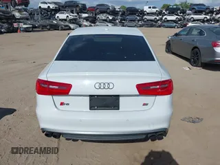 2015 Audi S6 Prestige with VIN WAUF2AFC0FN006210, listed as a IAAI auction lot 41951372 with 110,147 mi miles. Bid and sale history available at carsss.com. Image 16.