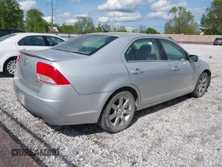 2010 Mercury Milan Premier with VIN 3MEHM0JA4AR647788, listed as a IAAI auction lot 42166118 with 254,223 mi miles and . Bid and sale history available at DreamBid. Image 4.