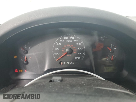 2007 Ford F-150 STX with VIN 1FTRX14W27FB66003, listed as a Copart auction lot 42563555 with 255,302 mi miles and Salvage Title. Bid and sale history available at carsss.com. Image 9.