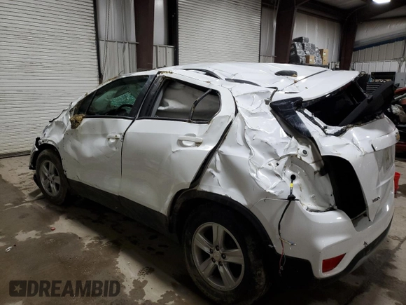 2022 Chevrolet Trax LT with VIN KL7CJLSM8NB508723, listed as a Copart auction lot 43919795 with 0 mi miles and Salvage Title. Bid and sale history available at carsss.com. Image 2.