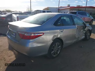 2017 Toyota Camry XLE with VIN 4T1BF1FKXHU806241, listed as a IAAI auction lot 41630618 with 123,991 mi miles. Bid and sale history available at carsss.com. Image 4.