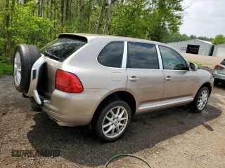 2004 Porsche Cayenne Turbo z VIN WP1AC29P44LA93499, wystawiony jako Copart lot #56761105 z przebiegiem Nie podano mil oraz Szkoda całkowita • Salvage title. Historia ofert i sprzedaży dostępna na DreamBid. Obrazek 3.