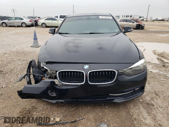 2017 BMW 3 Series 330i z VIN WBA8B9G54HNU50703, wystawiony jako Copart lot #54169295 z przebiegiem 107 729 mil mil oraz Szkoda całkowita • Salvage title. Historia ofert i sprzedaży dostępna na DreamBid. Obrazek 5.