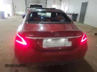 2019 Mercedes-Benz C 300 with VIN 55SWF8EB1KU299857, listed as a Copart auction lot 58510375 with 68,775 mi miles and Salvage title. Bid and sale history available at DreamBid. Image 6.
