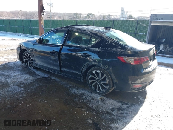 2018 Acura ILX Special Edition with VIN 19UDE2F41JA001325, listed as a IAAI auction lot 41386222 with 49,576 mi miles. Bid and sale history available at carsss.com. Image 3.