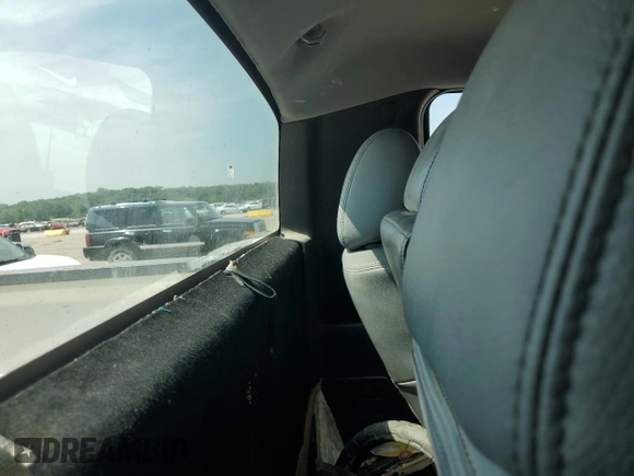 2013 Ford F-150 XL с VIN 1FTNF1CF8DKF00153, выставлен на аукционе Copart как лот 60737585 с пробегом 223 108 миль миль и Списание • Salvage title. История ставок и продаж доступна на DreamBid. Изображение 10.