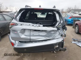 2025 Subaru Forester Premium с VIN JF2SLDBC5SH538293, выставлен на аукционе IAAI как лот 41898976 с пробегом 424 миль миль и . История ставок и продаж доступна на DreamBid. Изображение 17.