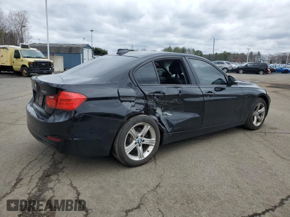 2013 BMW 3 Series 328i xDrive with VIN WBA3B3C51DJ976382, listed as a Copart auction lot 52262085 with 110,432 mi miles and Salvage title. Bid and sale history available at DreamBid. Image 3.