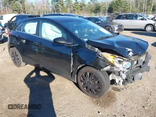 2016 Hyundai Elantra GT with VIN KMHD35LH7GU323774, listed as a IAAI auction lot 40859786 with 140,930 mi miles. Bid and sale history available at carsss.com. Image 1.