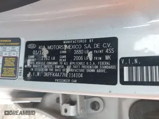 2017 Kia Forte LX with VIN 3KPFK4A77HE114104, listed as a IAAI auction lot 41779084 with 249,307 mi miles. Bid and sale history available at carsss.com. Image 9.