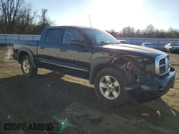 2005 Dodge Dakota SLT with VIN 1D7HE48KX5S183054, listed as a Copart auction lot 88529005 with 245,729 mi miles and Salvage Title. Bid and sale history available at DreamBid. Image 4.
