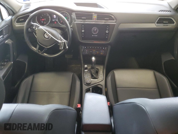 2018 Volkswagen Tiguan SEL z VIN 3VV2B7AX9JM182885, wystawiony jako Copart lot #60194295 z przebiegiem 101 861 mil mil oraz Czysty tytuł • Clean title. Historia ofert i sprzedaży dostępna na DreamBid. Obrazek 8.