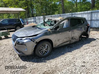 2021 Nissan Rogue S z VIN 5N1AT3ABXMC803640, wystawiony jako Copart lot #53517335 z przebiegiem 43 554 mil mil oraz Nie do naprawy • Non repairable. Historia ofert i sprzedaży dostępna na DreamBid. Obrazek 1.