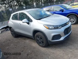 2020 Chevrolet Trax LS with VIN 3GNCJNSB5LL202191, listed as a IAAI auction lot 41885136 with 43,734 mi miles. Bid and sale history available at carsss.com. Image 1.