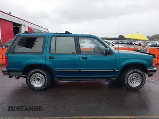 1994 Ford Explorer Eddie Bauer with VIN 1FMDU34X8RUB85544, listed as a IAAI auction lot 41136031 with Not provided miles and . Bid and sale history available at DreamBid. Image 13.