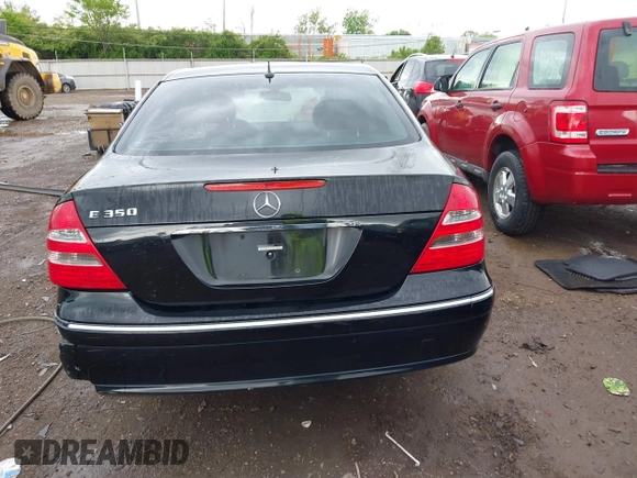 2006 Mercedes-Benz E 350 with VIN WDBUF87J76X184090, listed as a IAAI auction lot 42150546 with 149,647 mi miles and . Bid and sale history available at carsss.com. Image 16.