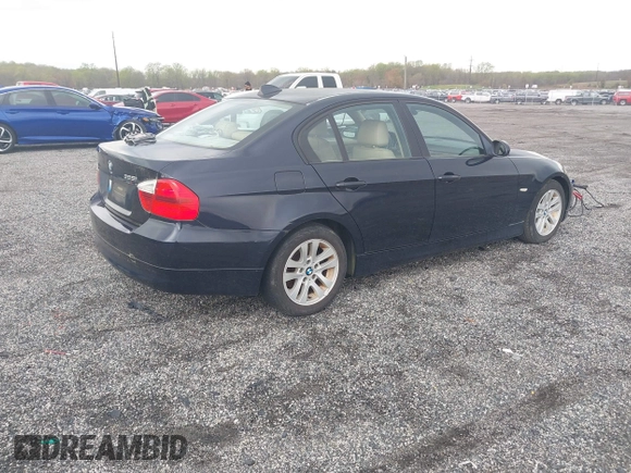 2006 BMW 3 Series 325i with VIN WBAVB13536KX37524, listed as a IAAI auction lot 42040781 with 123,020 mi miles. Bid and sale history available at carsss.com. Image 4.