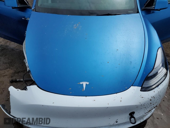 2021 Tesla Model Y Long Range z VIN 5YJYGDEE6MF239571, wystawiony jako Copart lot #56433595 z przebiegiem 58 471 mil mil oraz Szkoda całkowita • Salvage title. Historia ofert i sprzedaży dostępna na DreamBid. Obrazek 12.