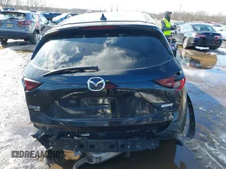 2018 Mazda CX-5 Touring with VIN JM3KFBCM2J0451828, listed as a IAAI auction lot 41531728 with 88,939 mi miles. Bid and sale history available at carsss.com. Image 16.