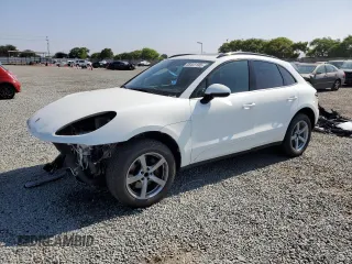 2018 Porsche Macan with VIN WP1AA2A57JLB24014, listed as a Copart auction lot 58441195 with 70,080 mi miles and Salvage title. Bid and sale history available at DreamBid. Image 1.