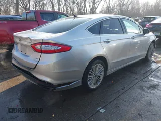2013 Ford Fusion SE с VIN 3FA6P0H99DR184794, выставлен на аукционе IAAI как лот 41120431 с пробегом 127 376 миль миль и . История ставок и продаж доступна на DreamBid. Изображение 4.