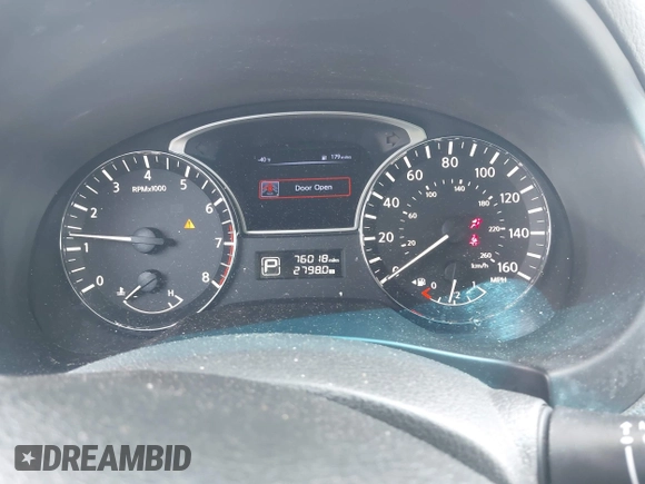 2015 Nissan Altima 2.5 z VIN 1N4AL3AP3FN917153, wystawiony jako IAAI lot #42270994 z przebiegiem 76 018 mil mil oraz . Historia ofert i sprzedaży dostępna na DreamBid. Obrazek 7.