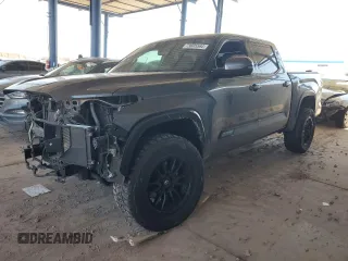 2022 Toyota Tundra Platinum with VIN 5TFNA5DB7NX036469, listed as a Copart auction lot 73605564 with 36,757 mi miles and Salvage title. Bid and sale history available at DreamBid. Image 1.